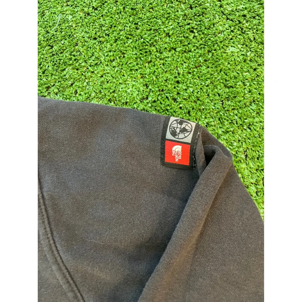 The North Face Mens Black International Flags Logo Pullover Hoodie Sweatshirt XL